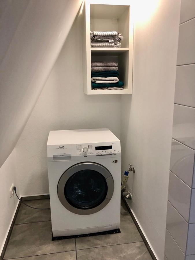 Dachgeschosswohnung Mit Seeblick Ahrensbok Extérieur photo